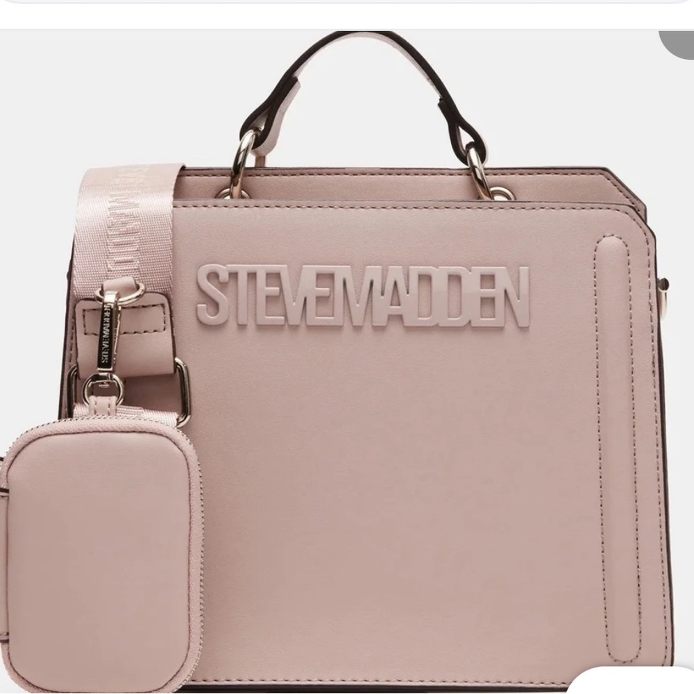 COPY - Steven madden Evelyn bag in light pink, pre-love in excellent condition.